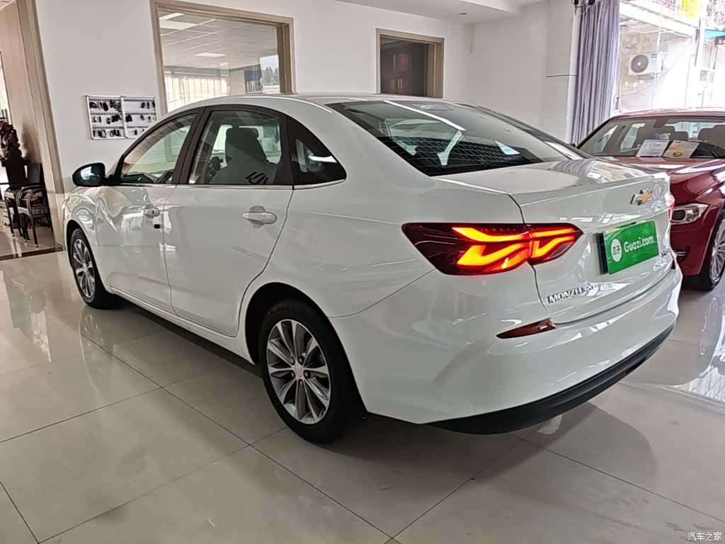Chevrolet 320, 2022 все фото