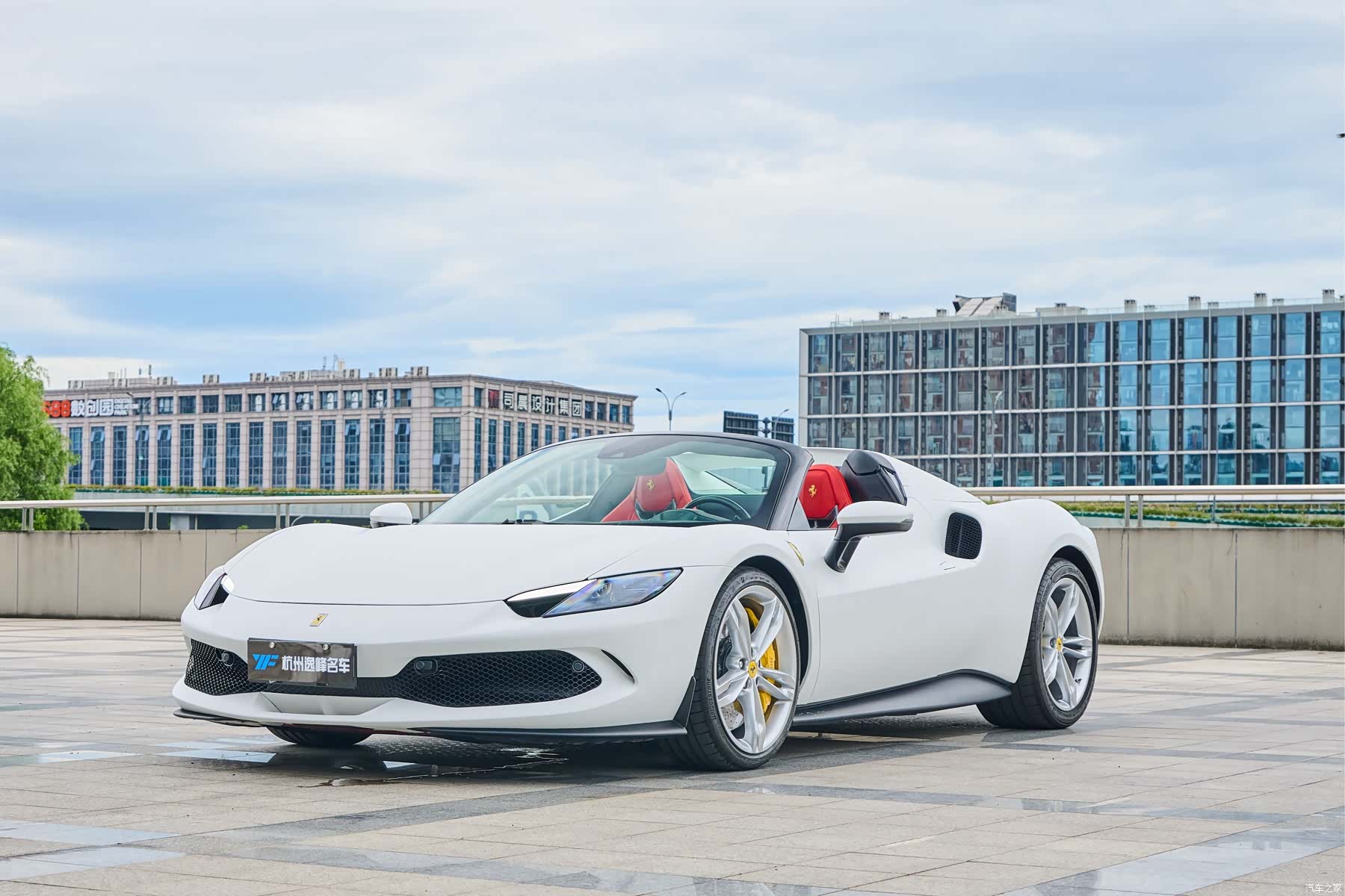 Ferrari 296, 2024 9