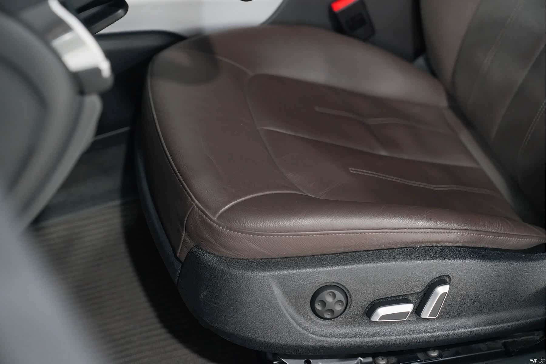 Audi A6, 2018 14