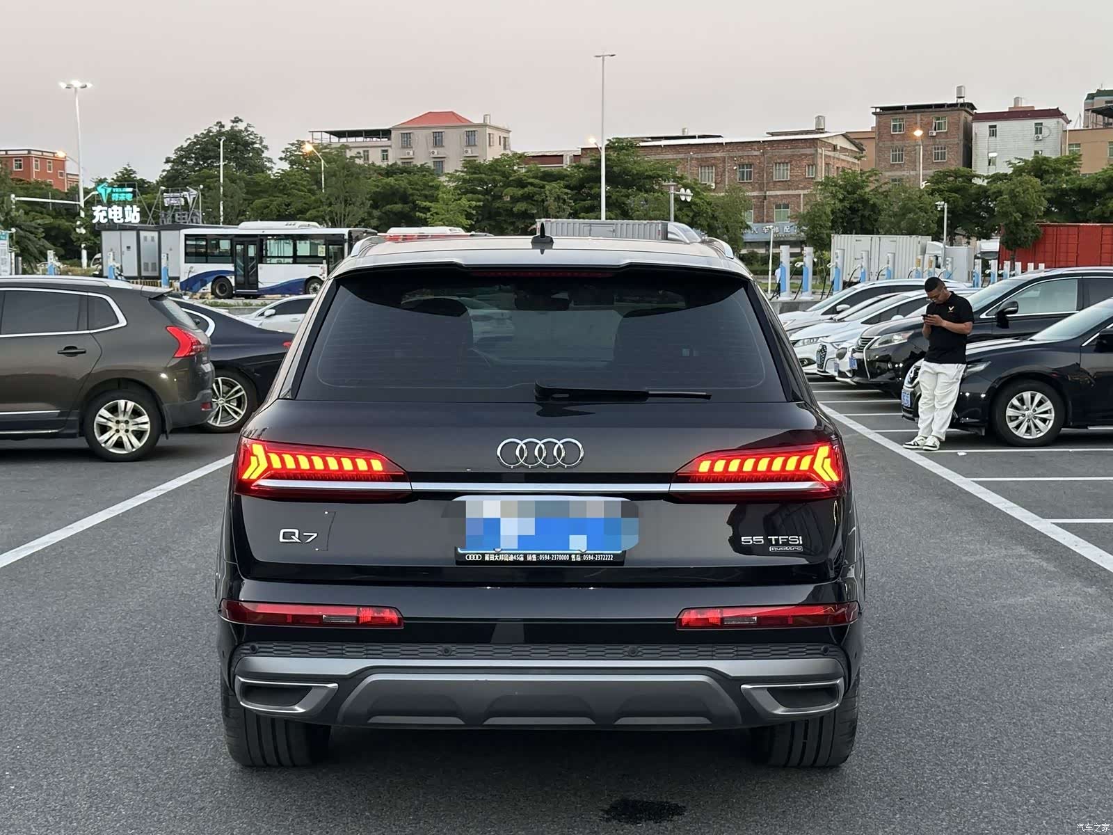 Audi Q7, 2021 8
