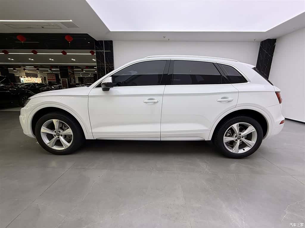 Audi Q5L, 2020 8
