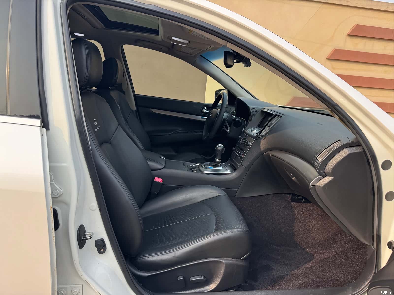 Infiniti G25, 2014 18