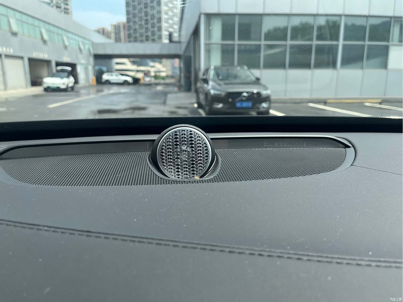 Volvo XC90, 2025 13