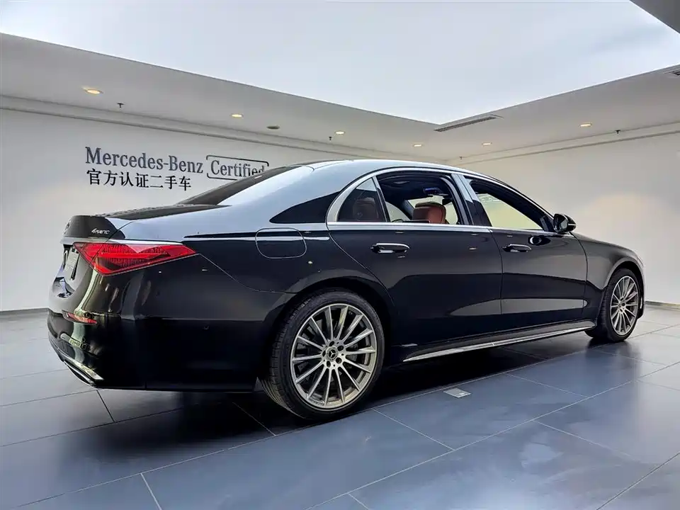 Mercedes-Benz S-class Mercedes-Benz S-class