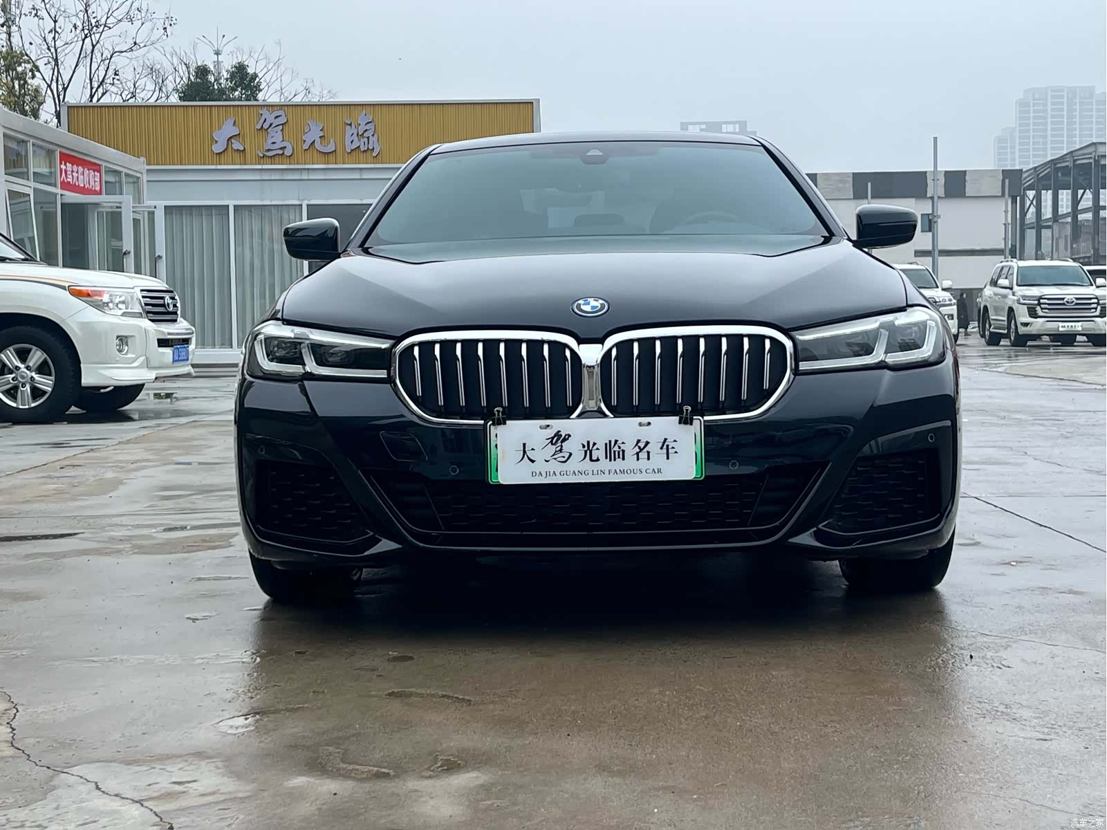 BMW 5 Series, 2023 2