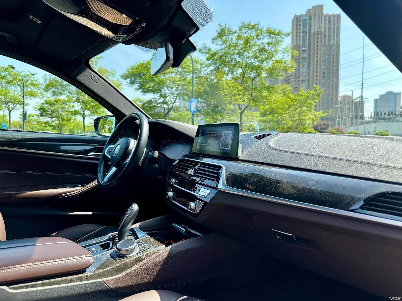 BMW 5 Series, 2020 все фото