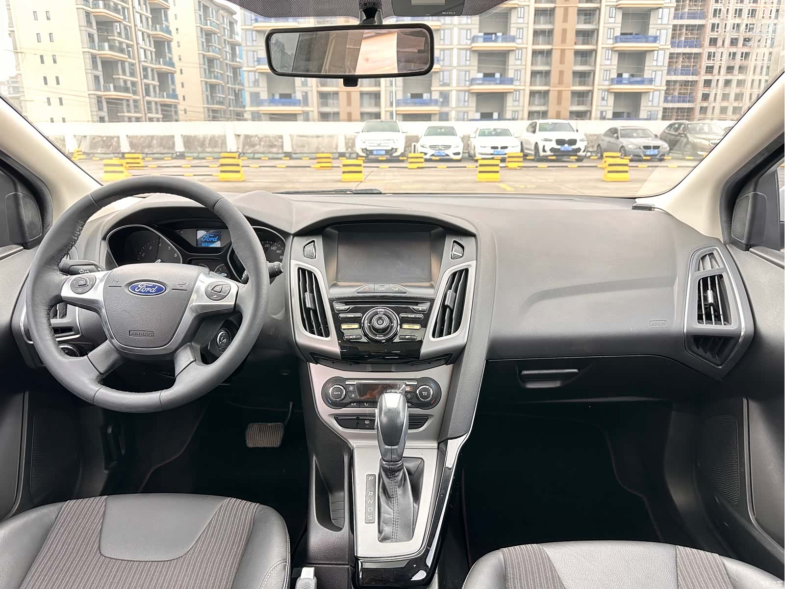 Ford Focus, 2014 12