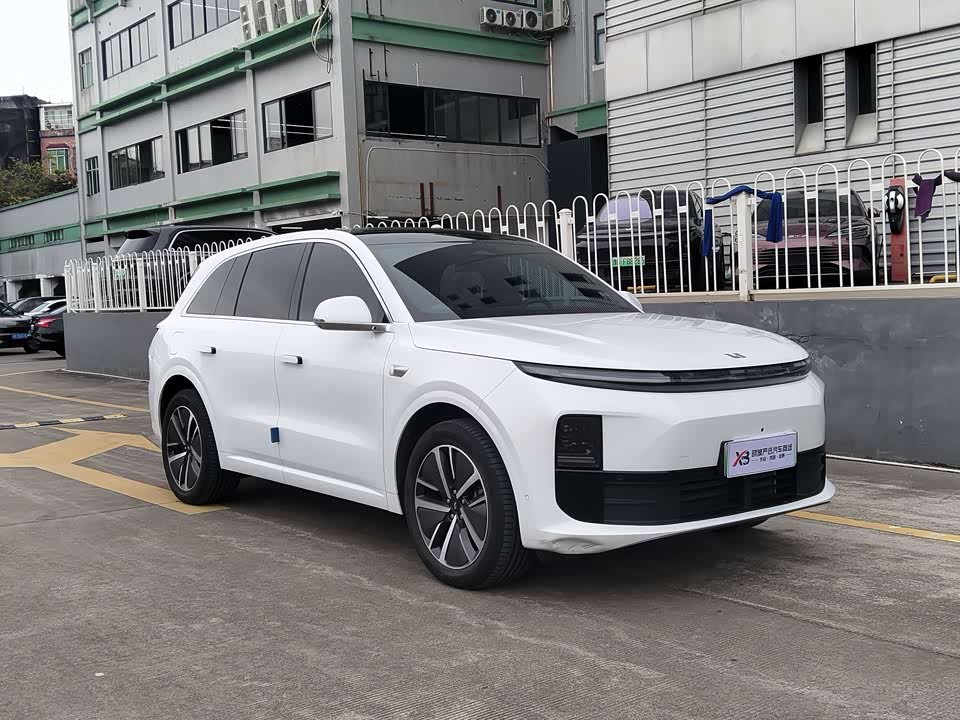 Li Auto Ideal L6