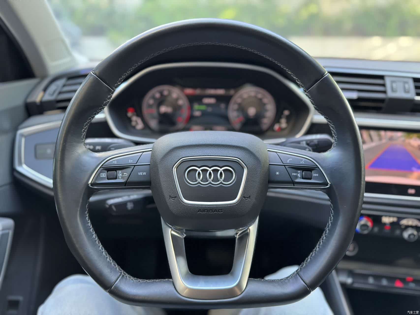 Audi Q3, 2022 12