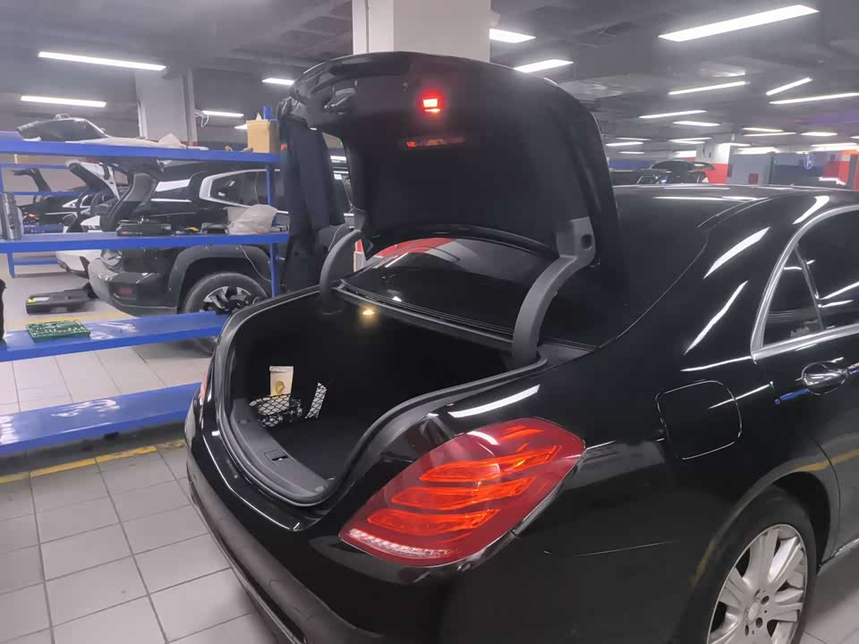 Mercedes-Benz S-class