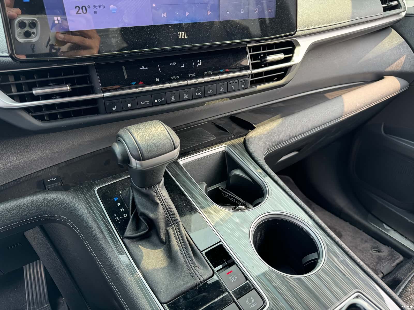 Toyota Sienna, 2023 8