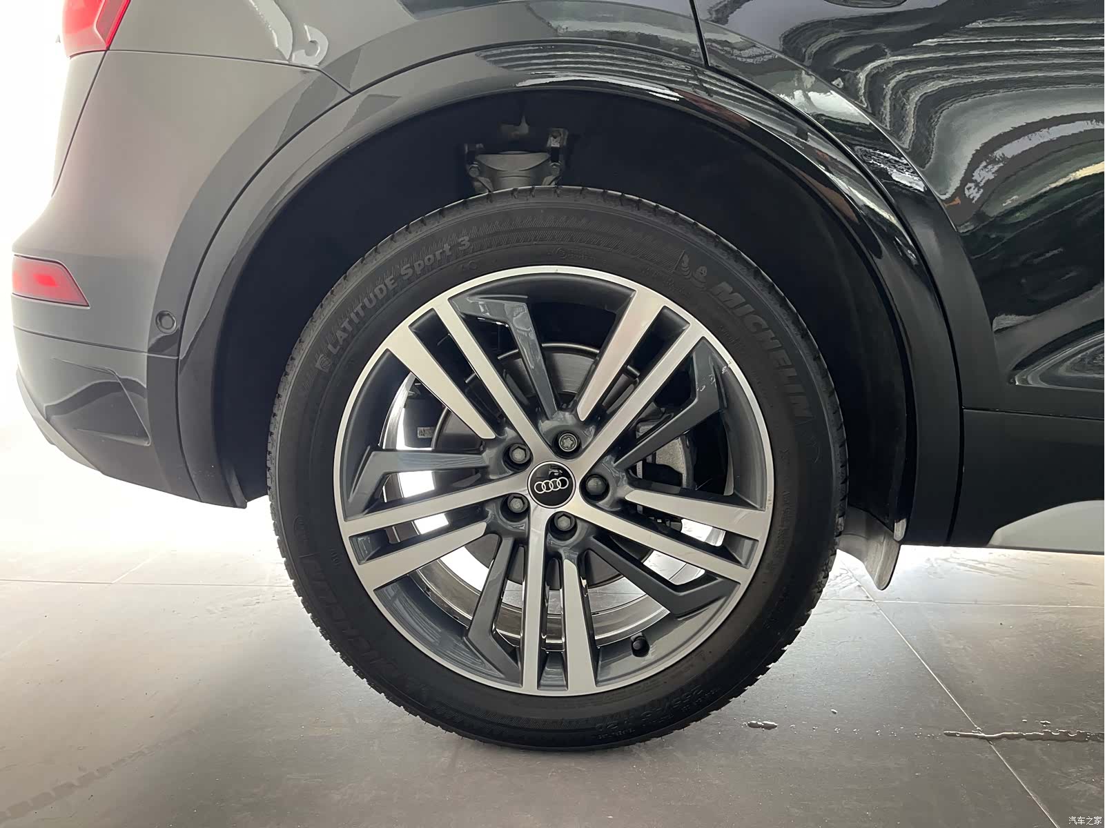 Audi Q5L, 2022 29