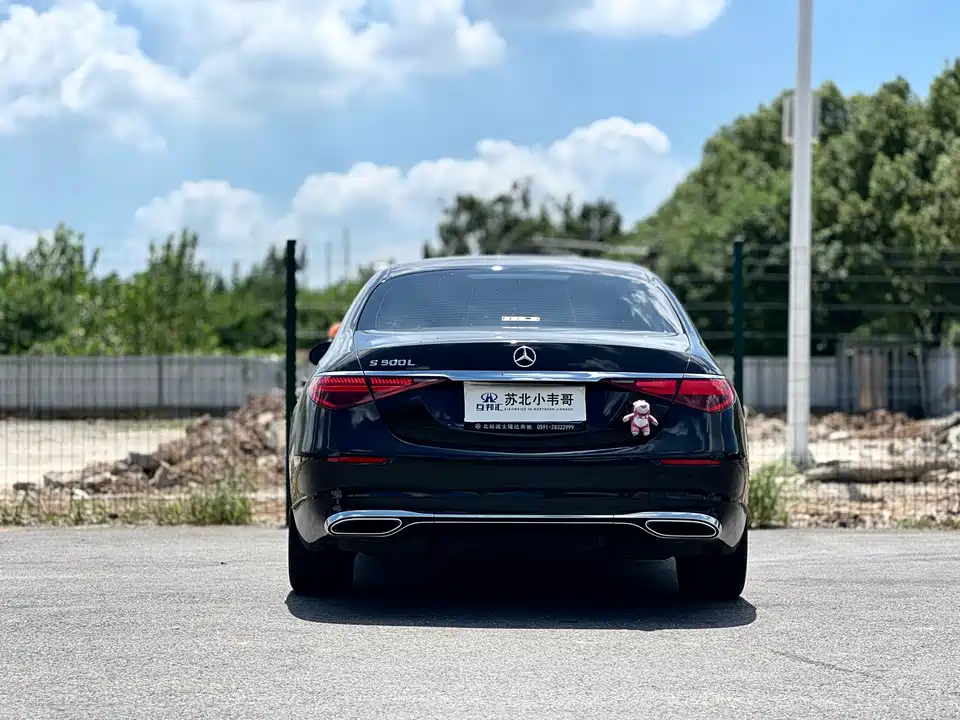 Mercedes-Benz S-class Mercedes-Benz S-class