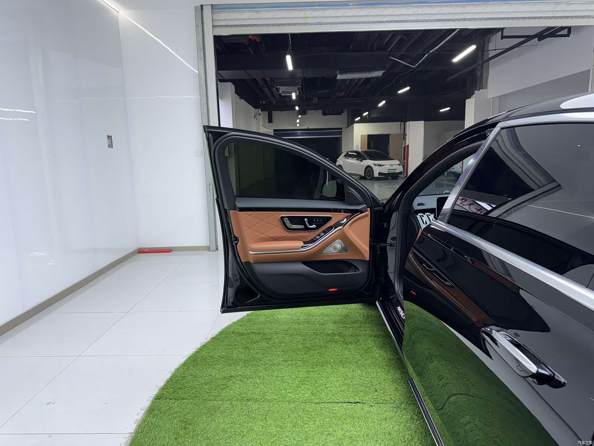 Maybach S-Class, 2024 25