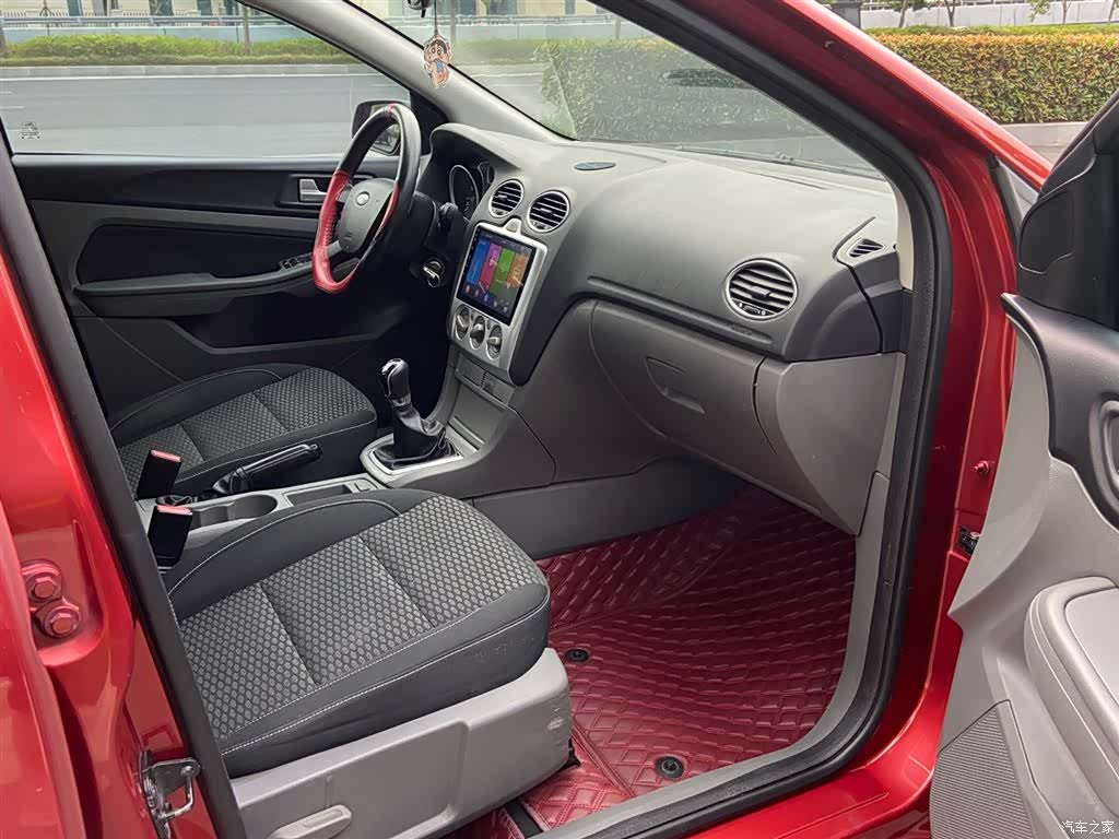 Ford Focus, 2013 6