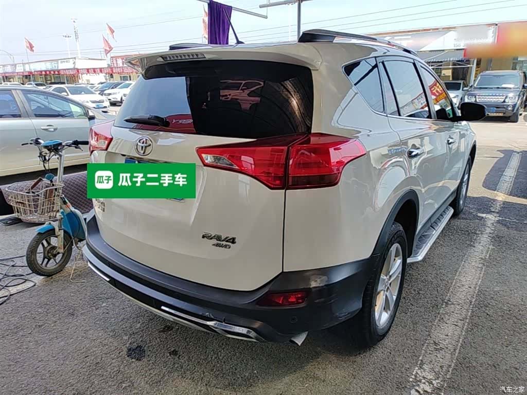 Toyota RAV4, 2014 7