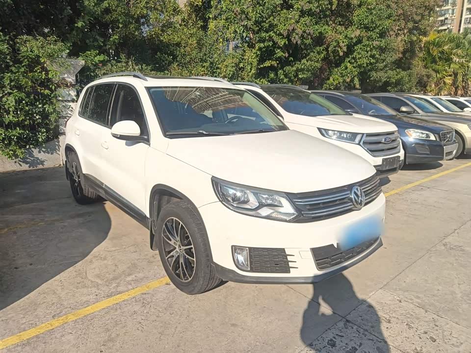 Volkswagen Tiguan
