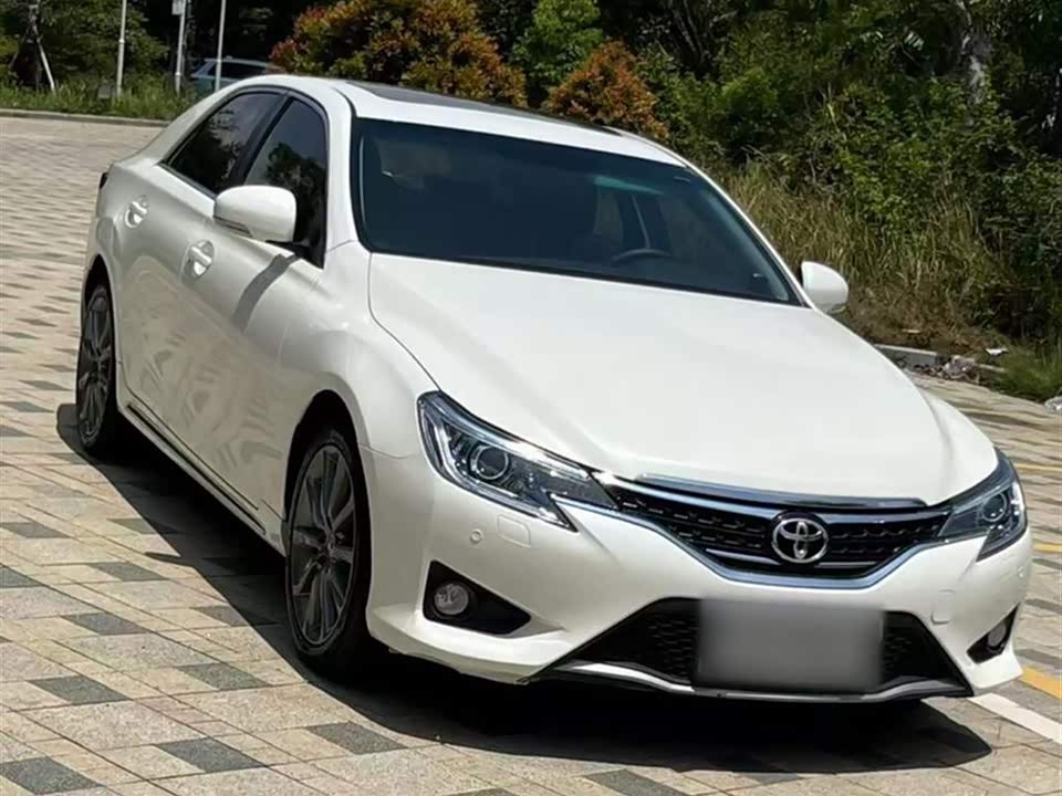 Toyota Reiz Toyota Reiz
