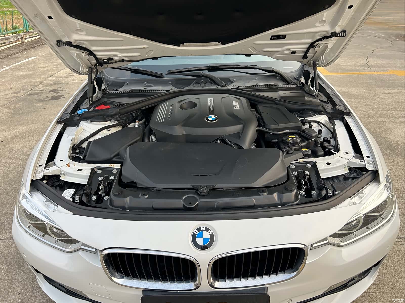 BMW 3 Series, 2017 16