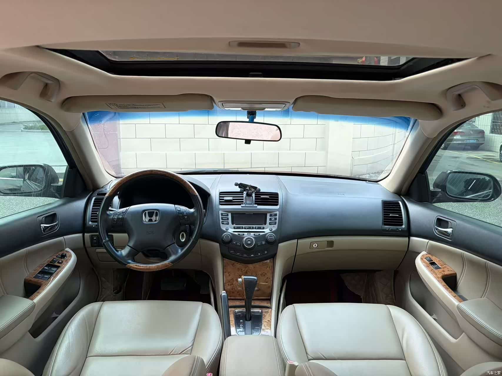 Honda Accord, 2003 10