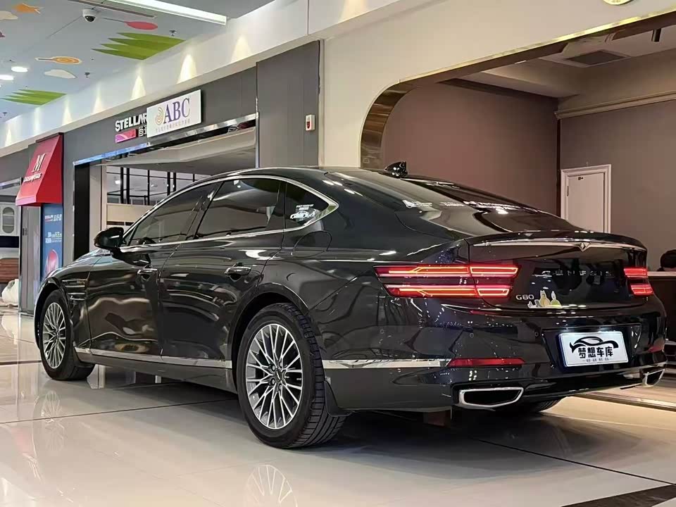 Genesis G80