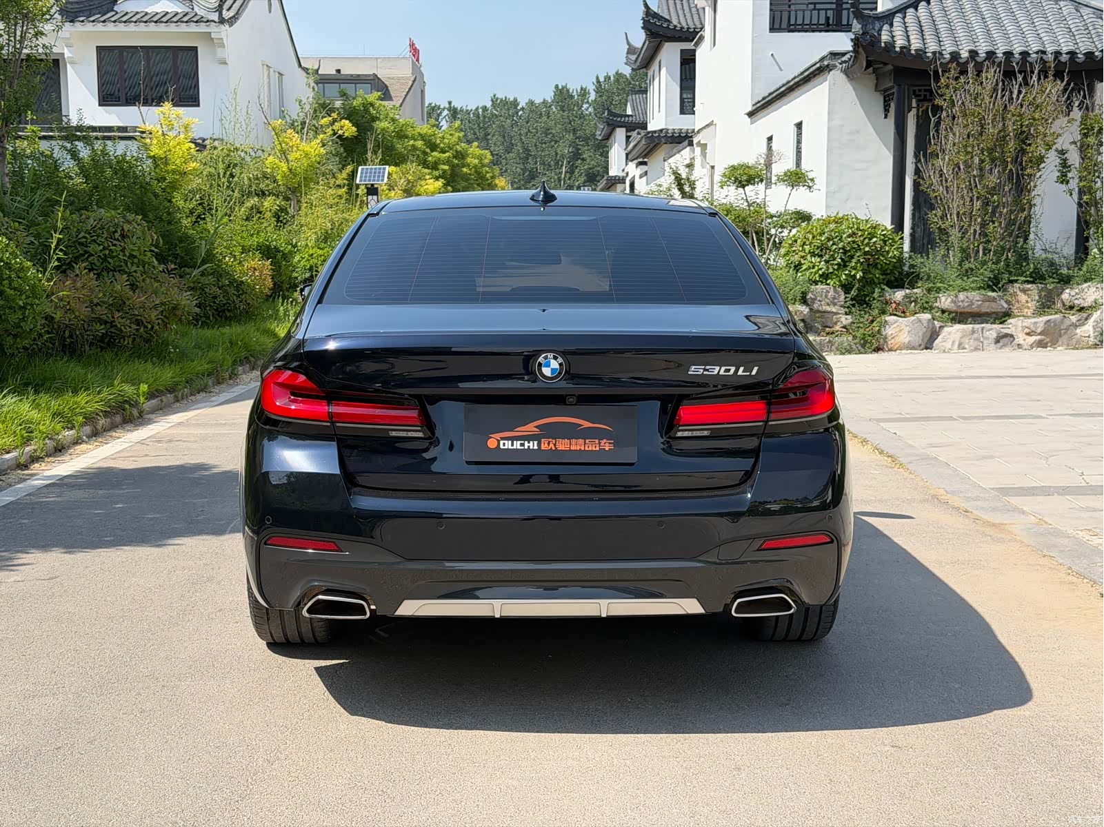 BMW 5 Series, 2022 все фото