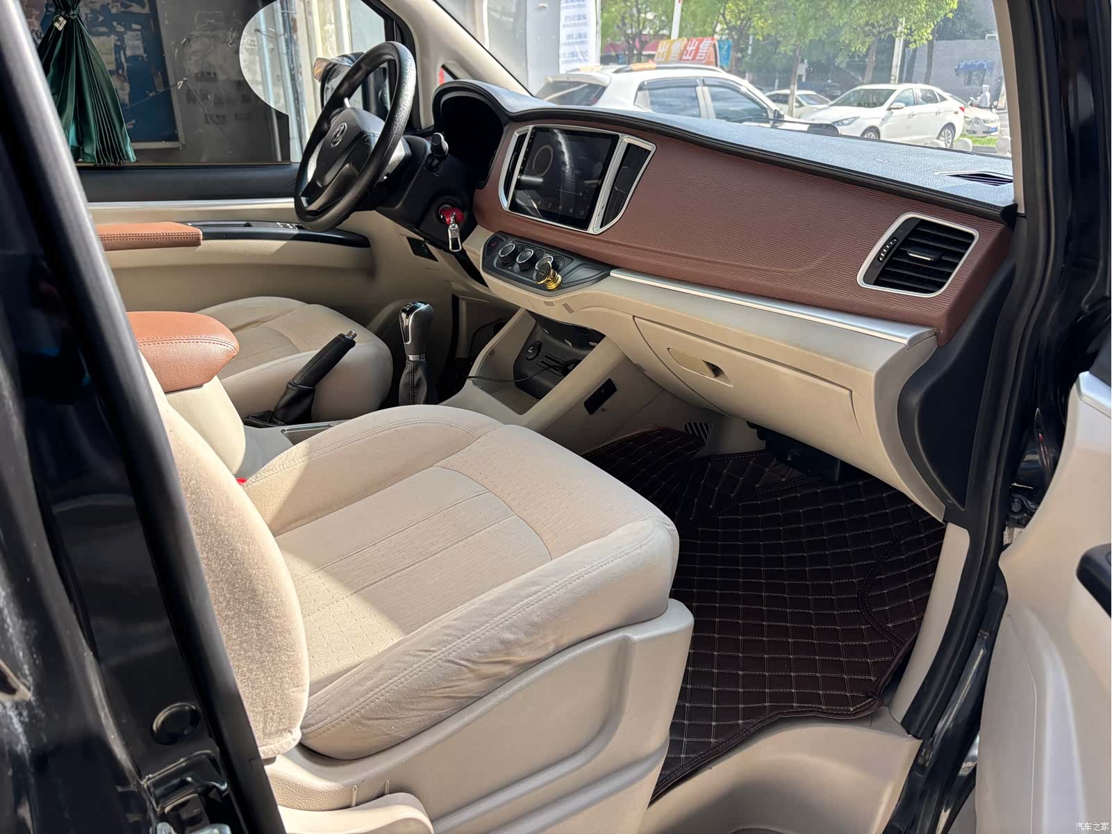 DongFeng M5L, 2019 15