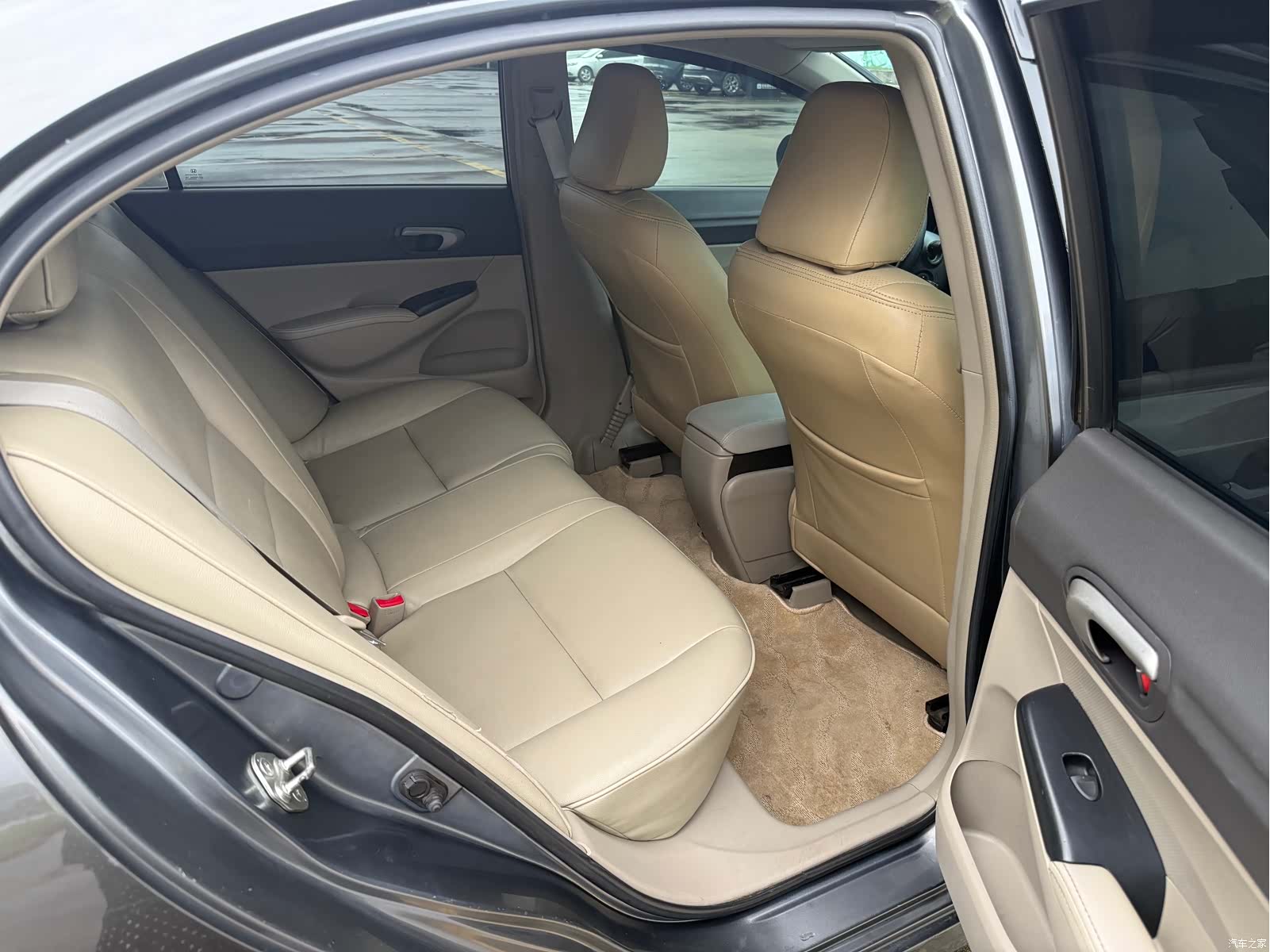 Honda Civic, 2011 15