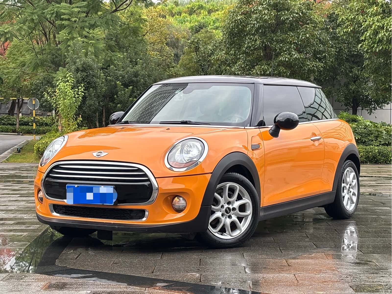 Mini Cooper, 2015 1