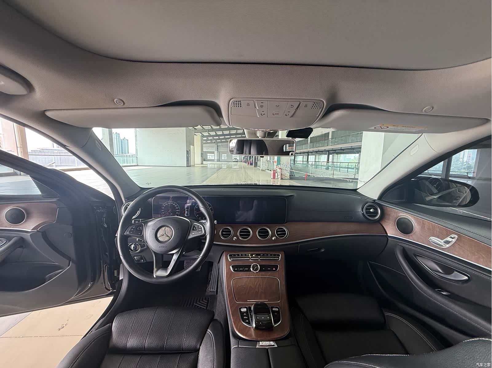 Mercedes-Benz E-Class, 2018 11