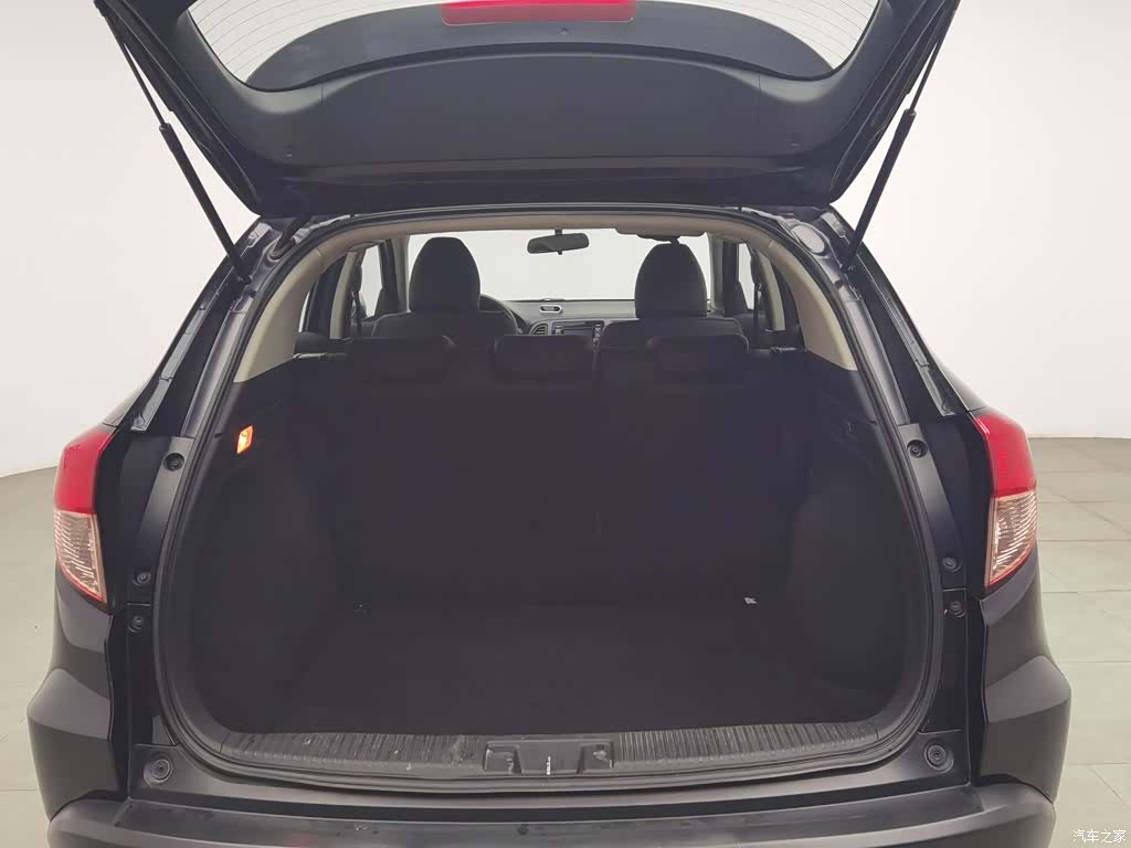 Honda Vezel, 2015 16