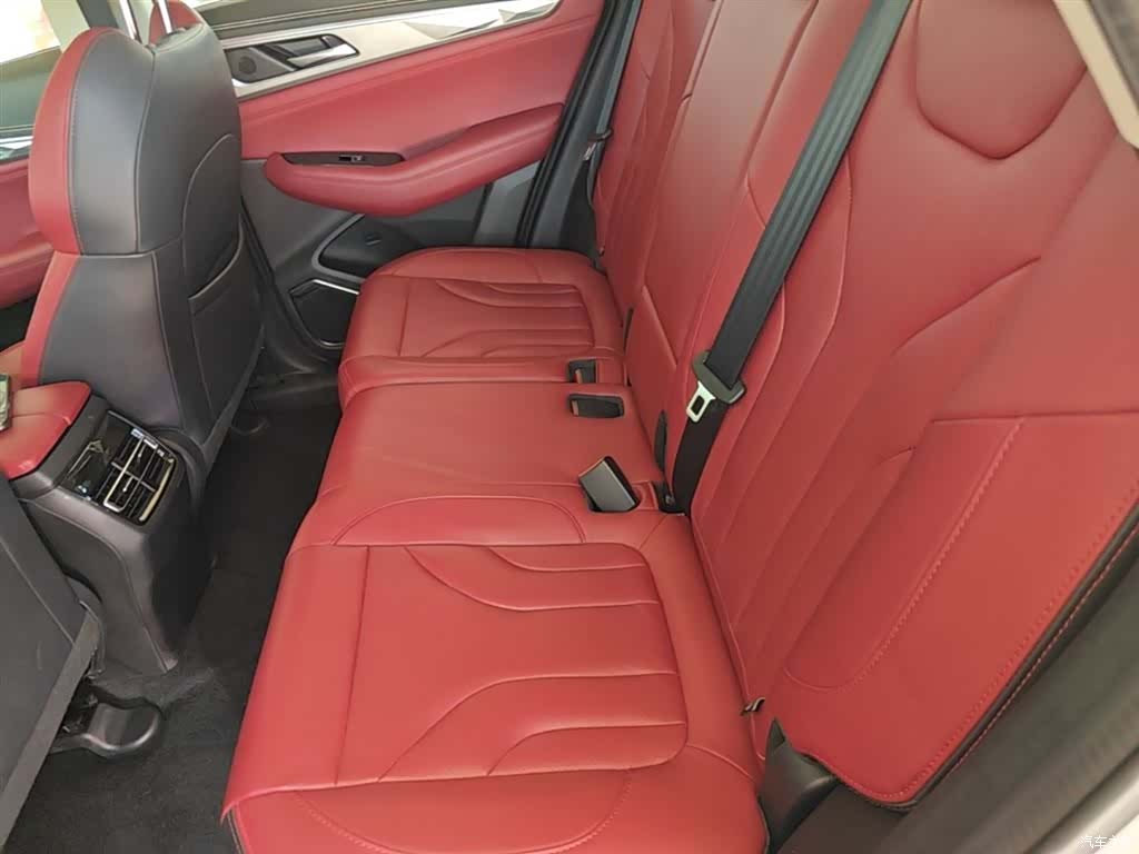 Changan CS85, 2022 17