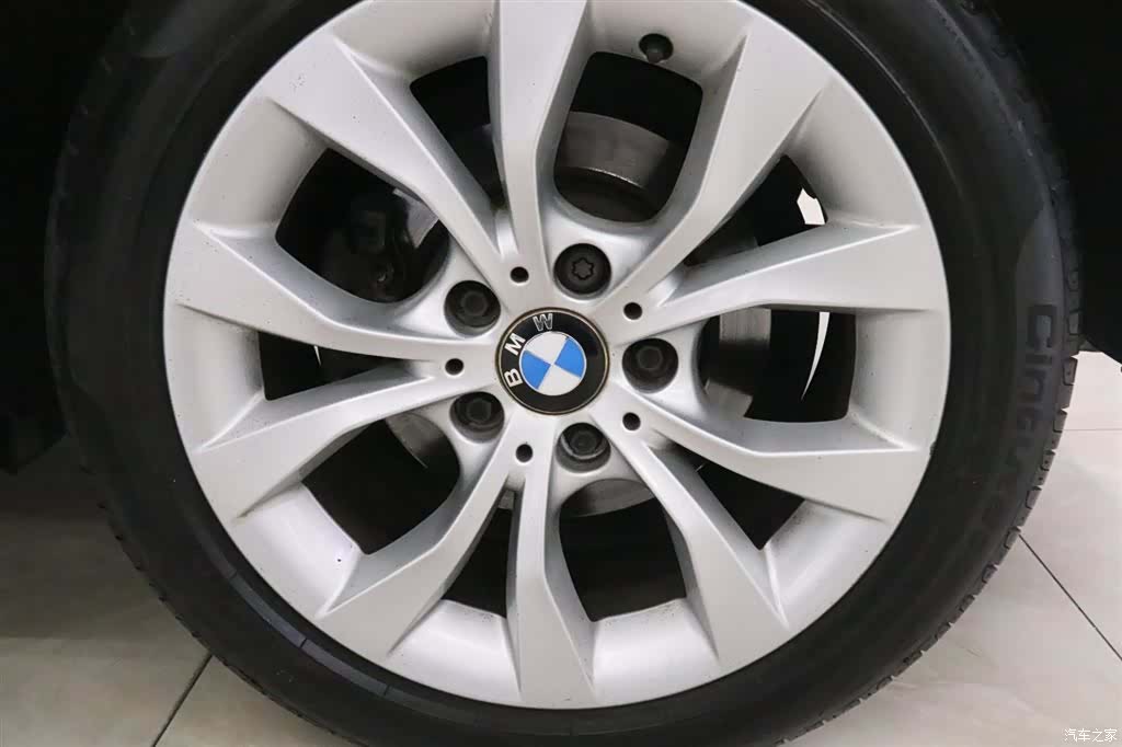 BMW X1, 2015 18