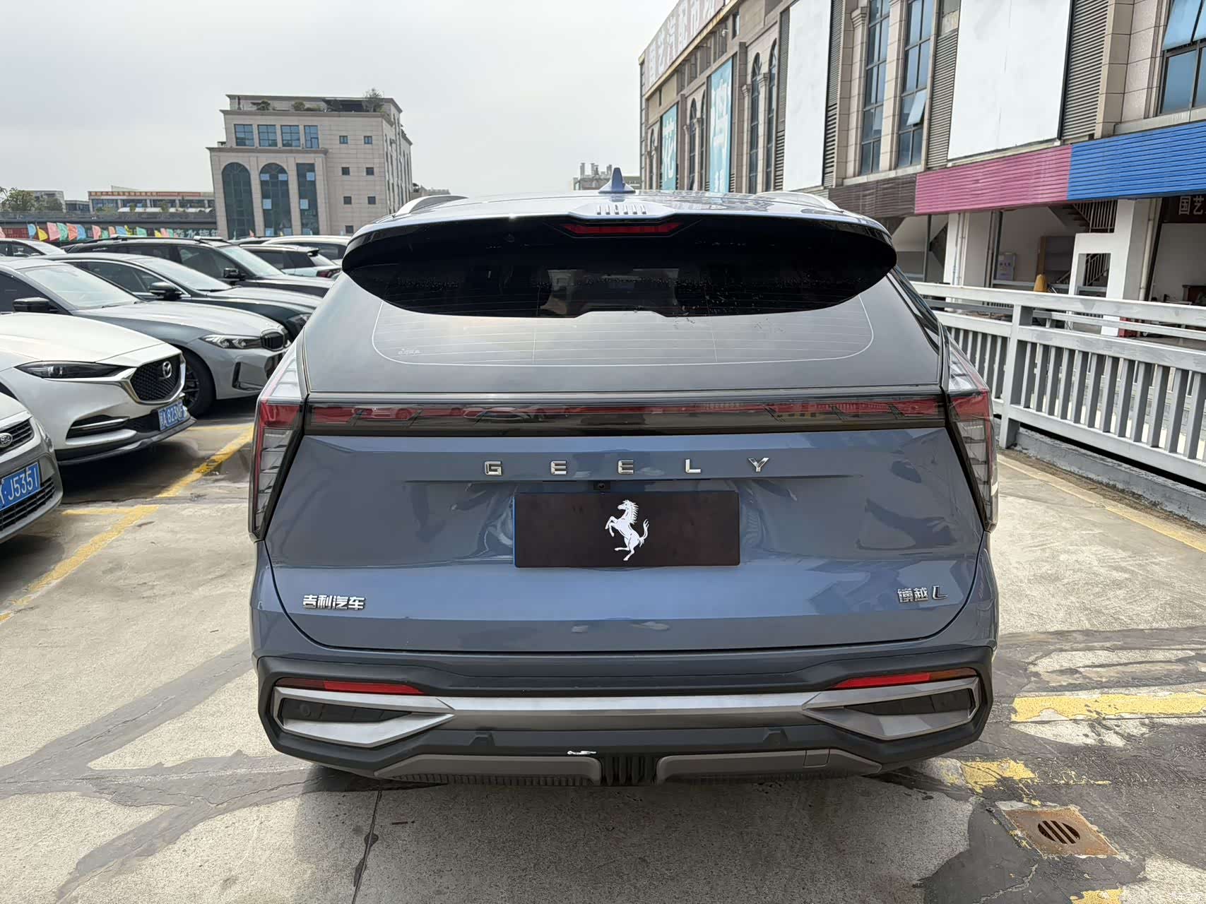 Geely Boyue, 2023 все фото