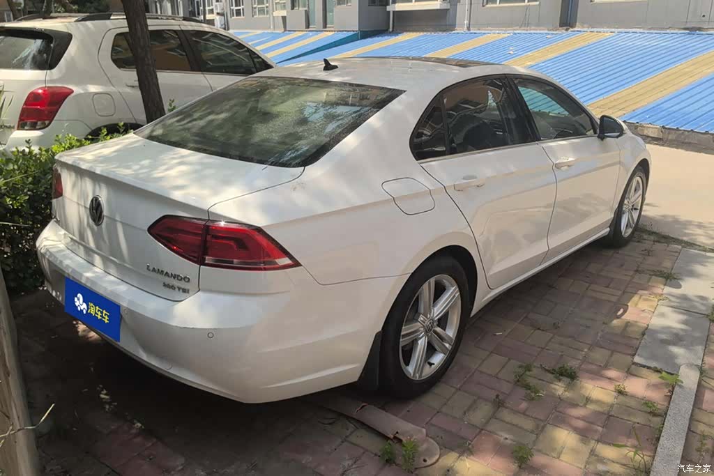 Volkswagen Lamando, 2017 3