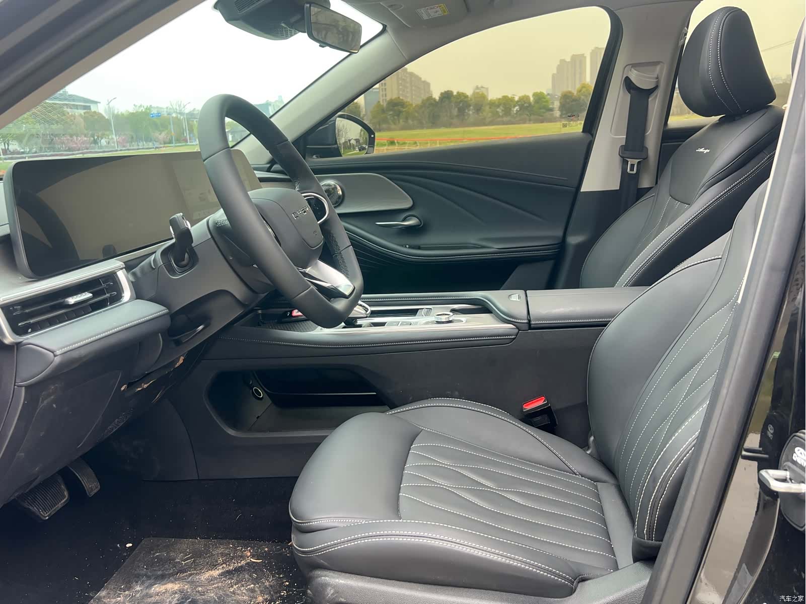 Chery Arrizo 8, 2023 14