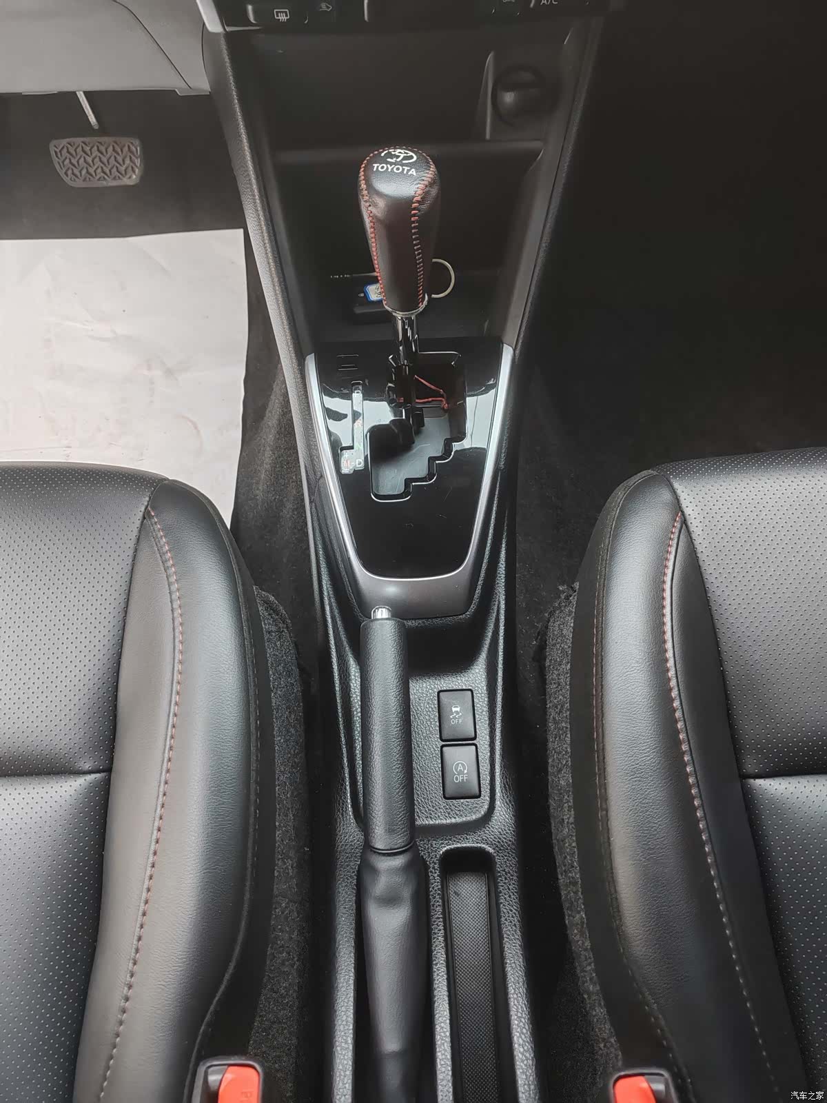 Toyota YARiS L, 2022 17