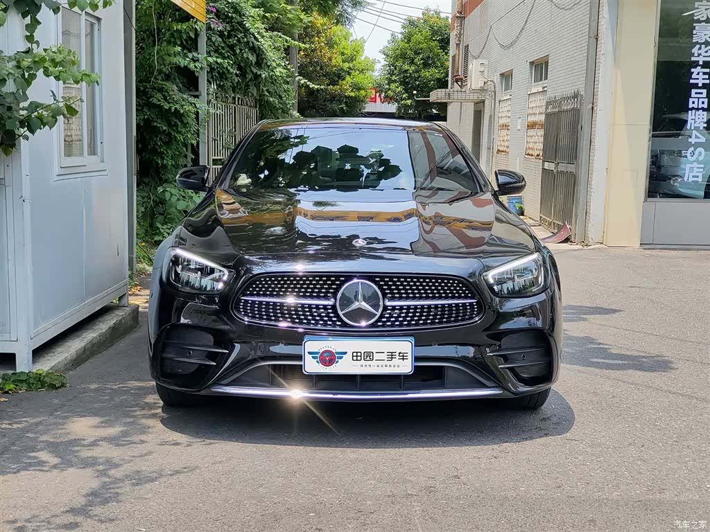 Mercedes-Benz E-Class, 2022 2