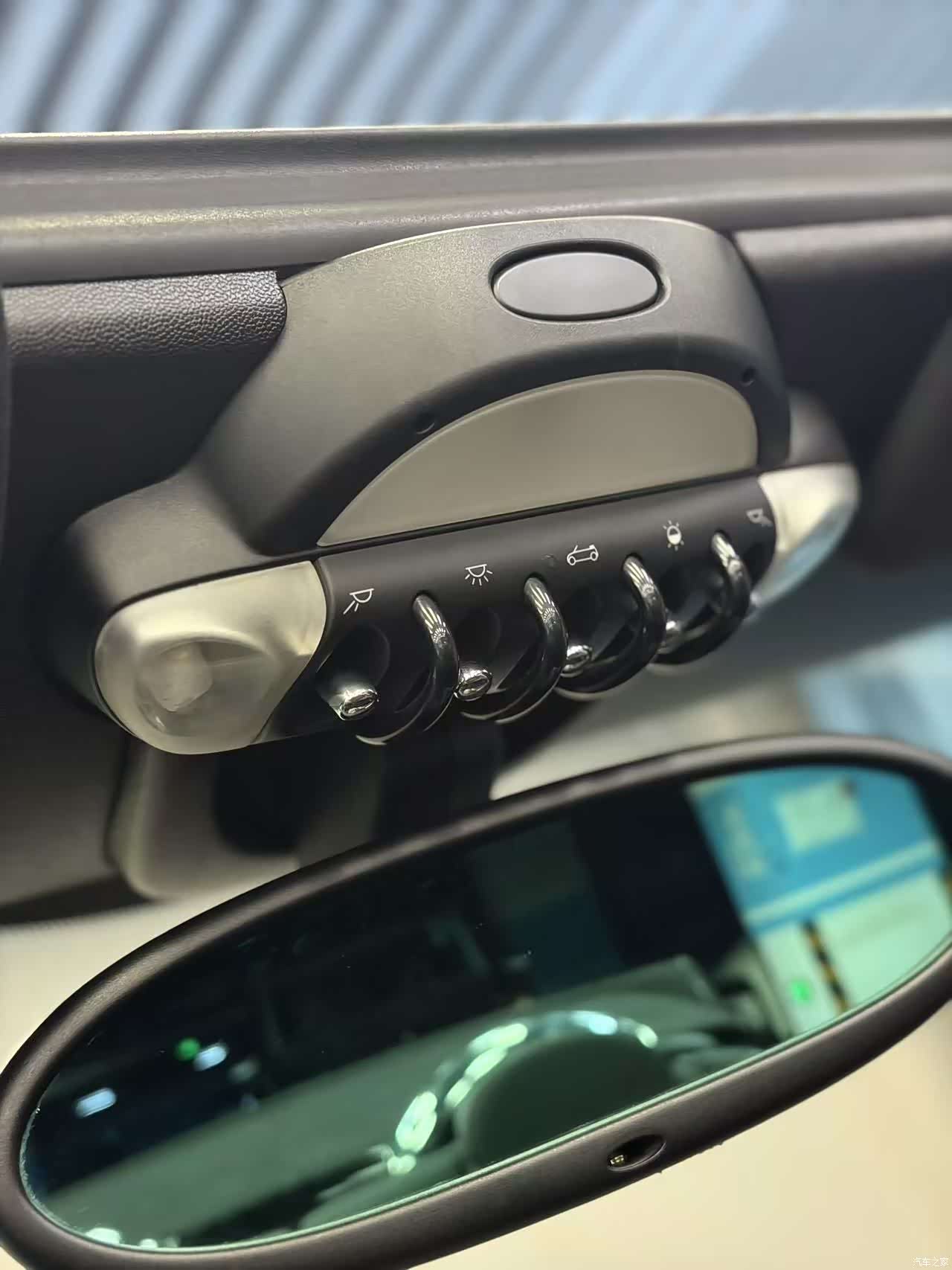 Mini Cooper, 2010 19
