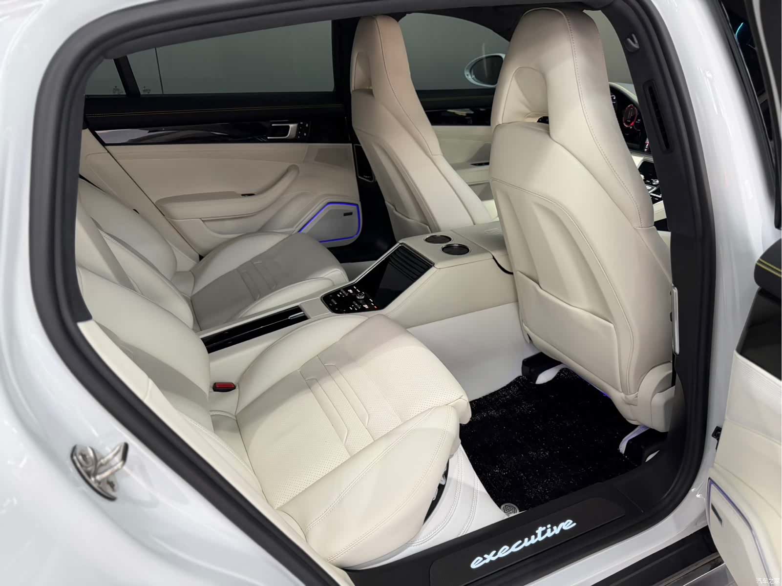 Porsche Panamera, 2019 14