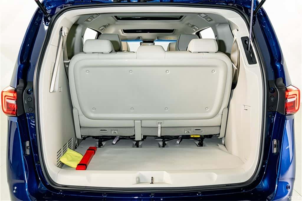 Buick GL8, 2022 28