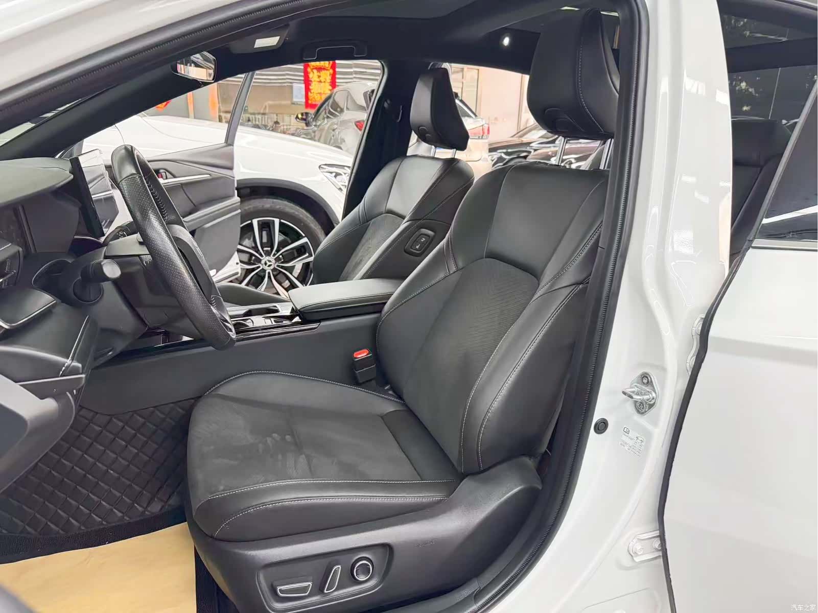Toyota Camry, 2024 14