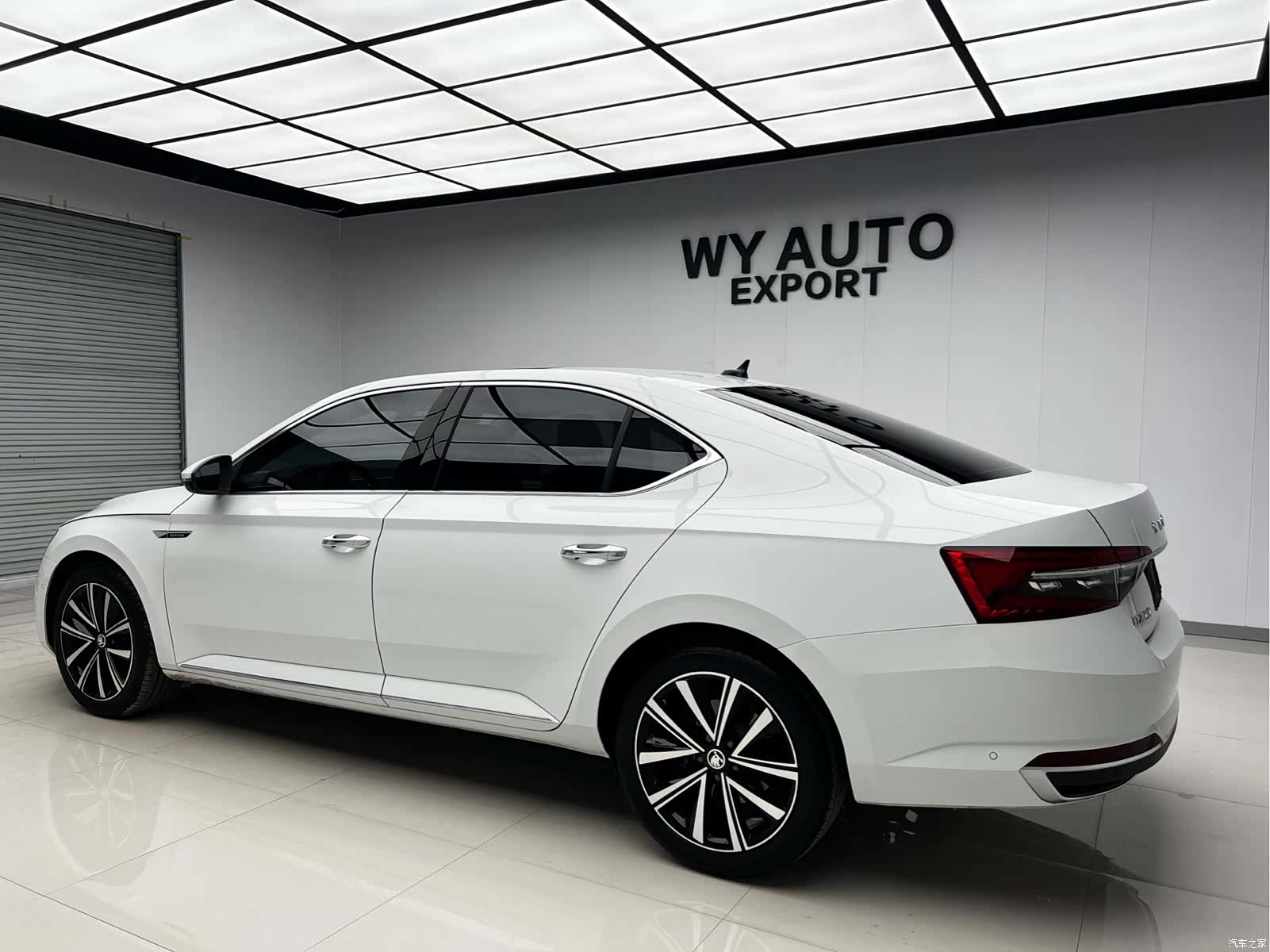 Skoda Superb, 2024 все фото