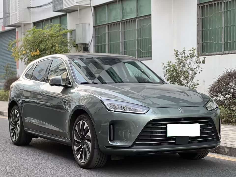 AITO Ask the world M5