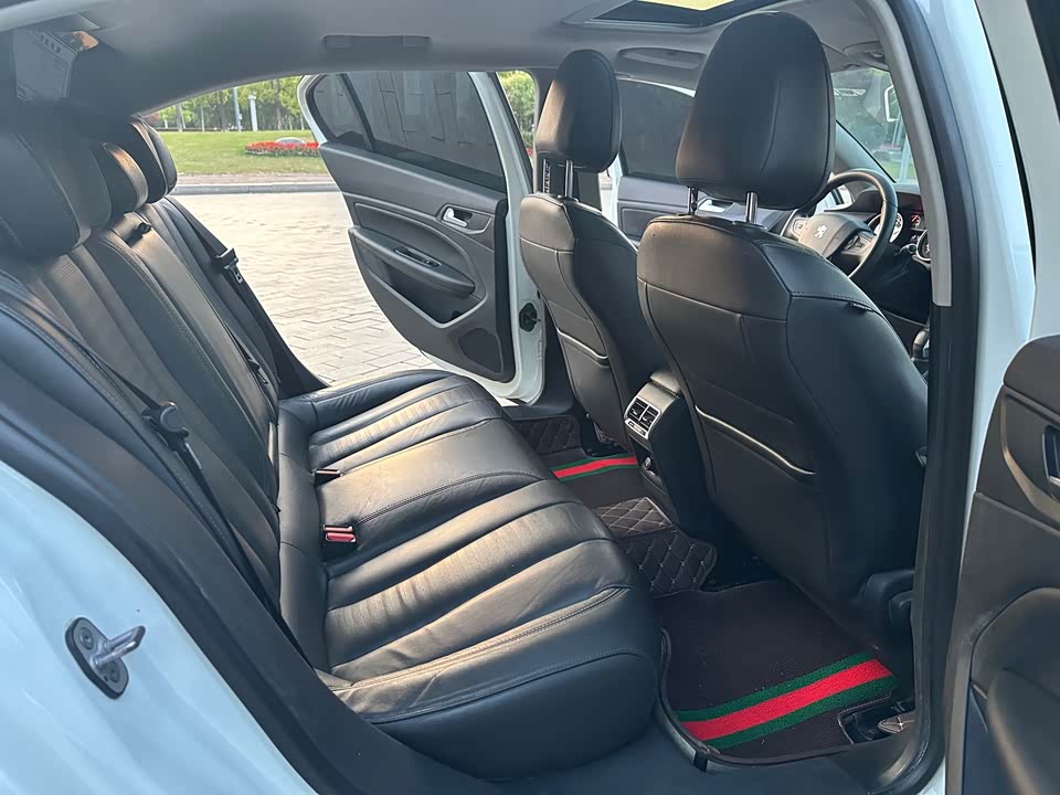 Peugeot 408 Peugeot 408