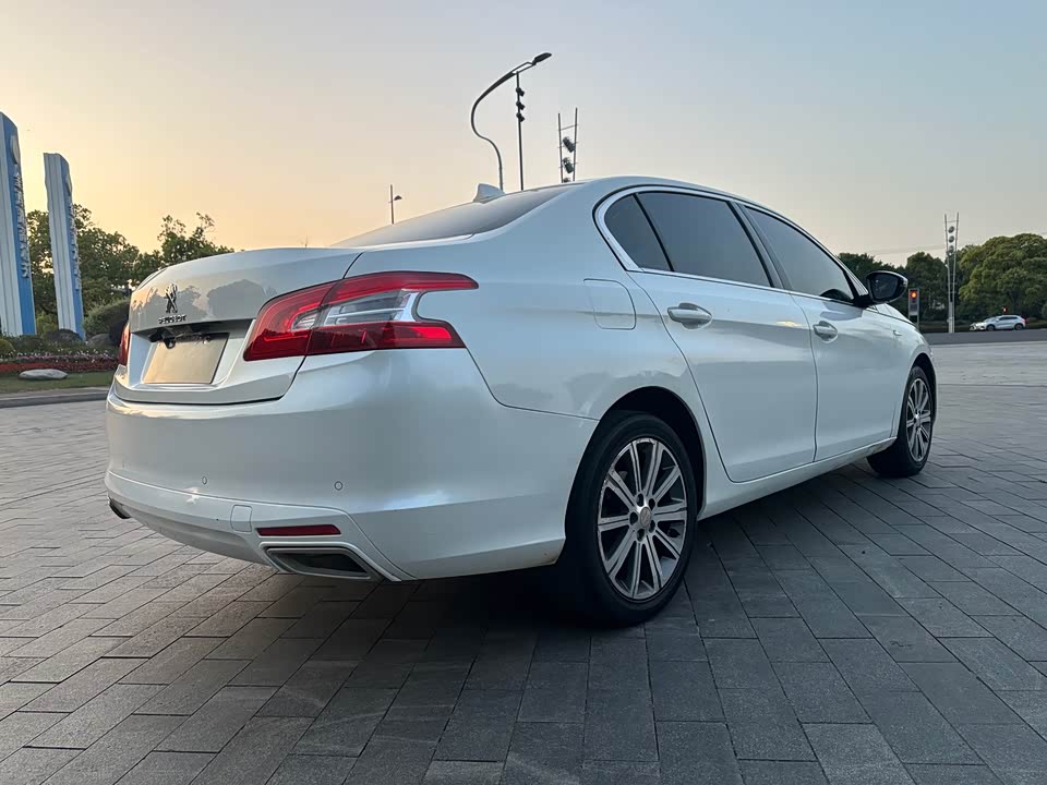 Peugeot 408 Peugeot 408