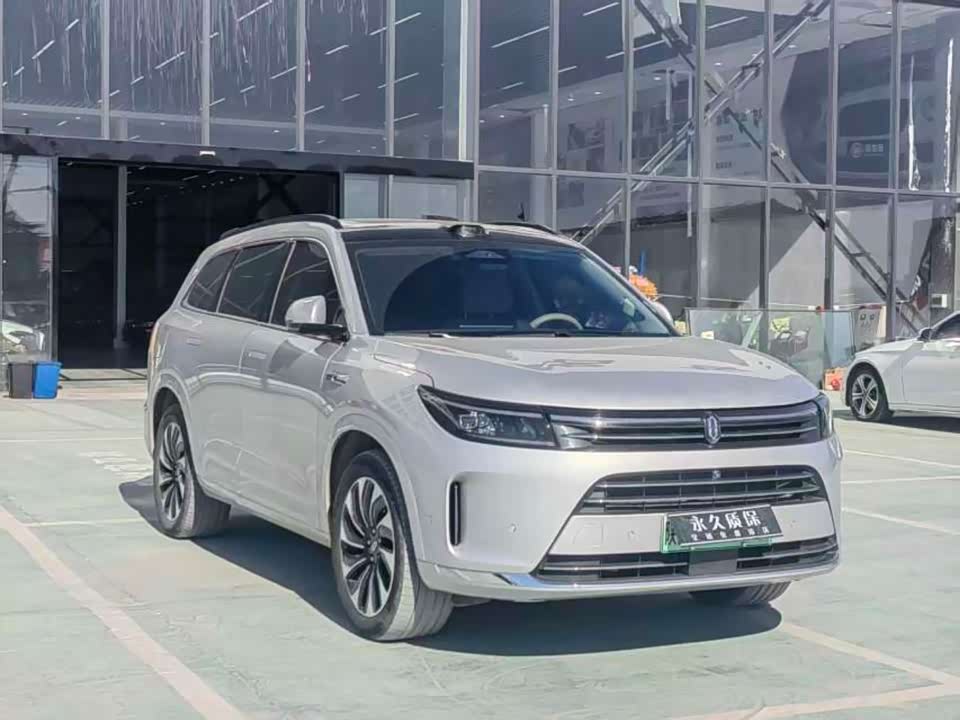 AITO Ask the world M7