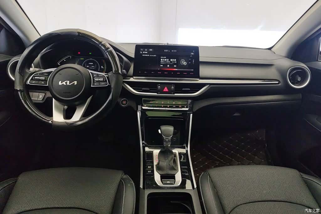 Kia K3, 2021 12