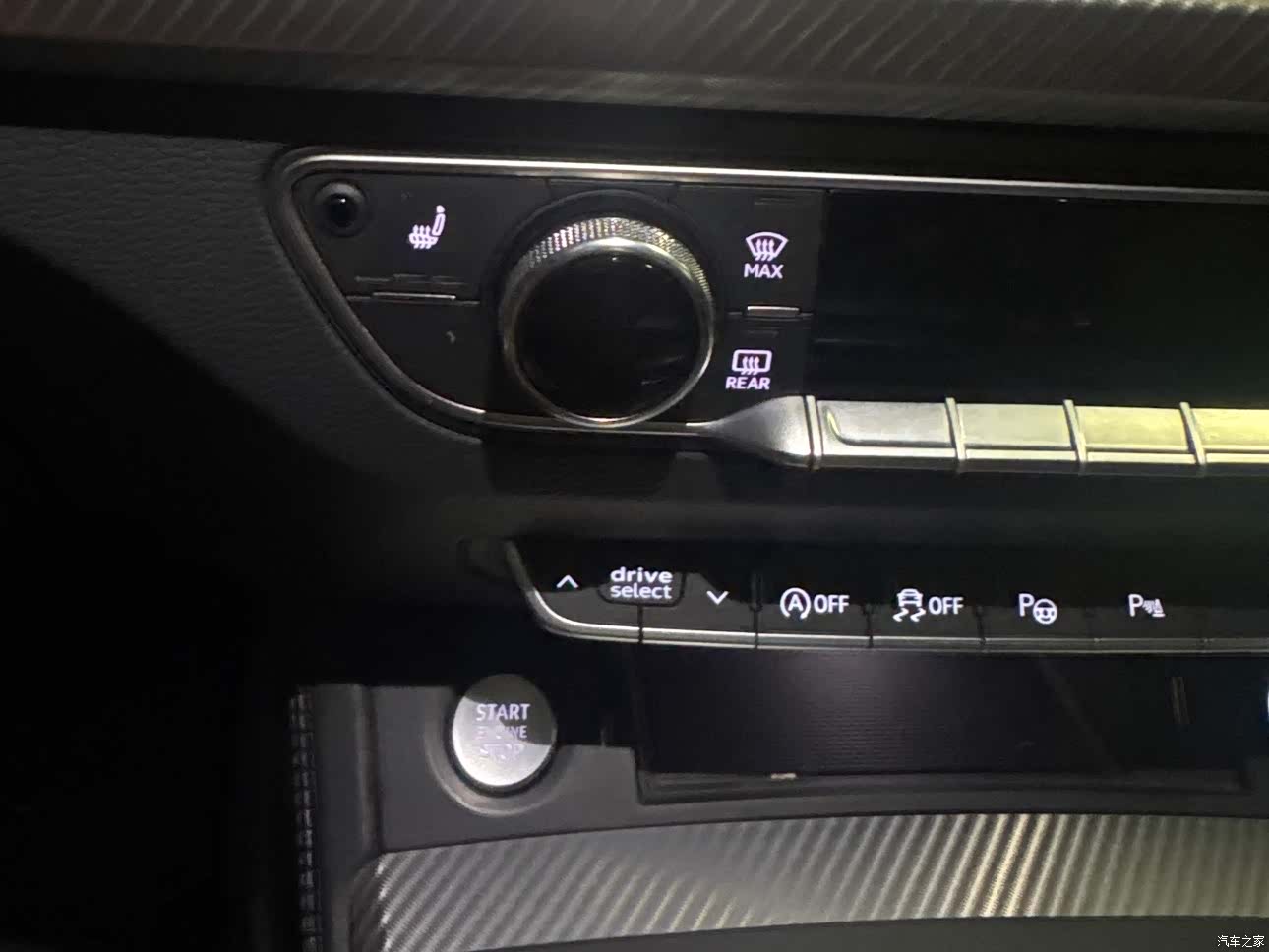 Audi Q5L, 2020 10