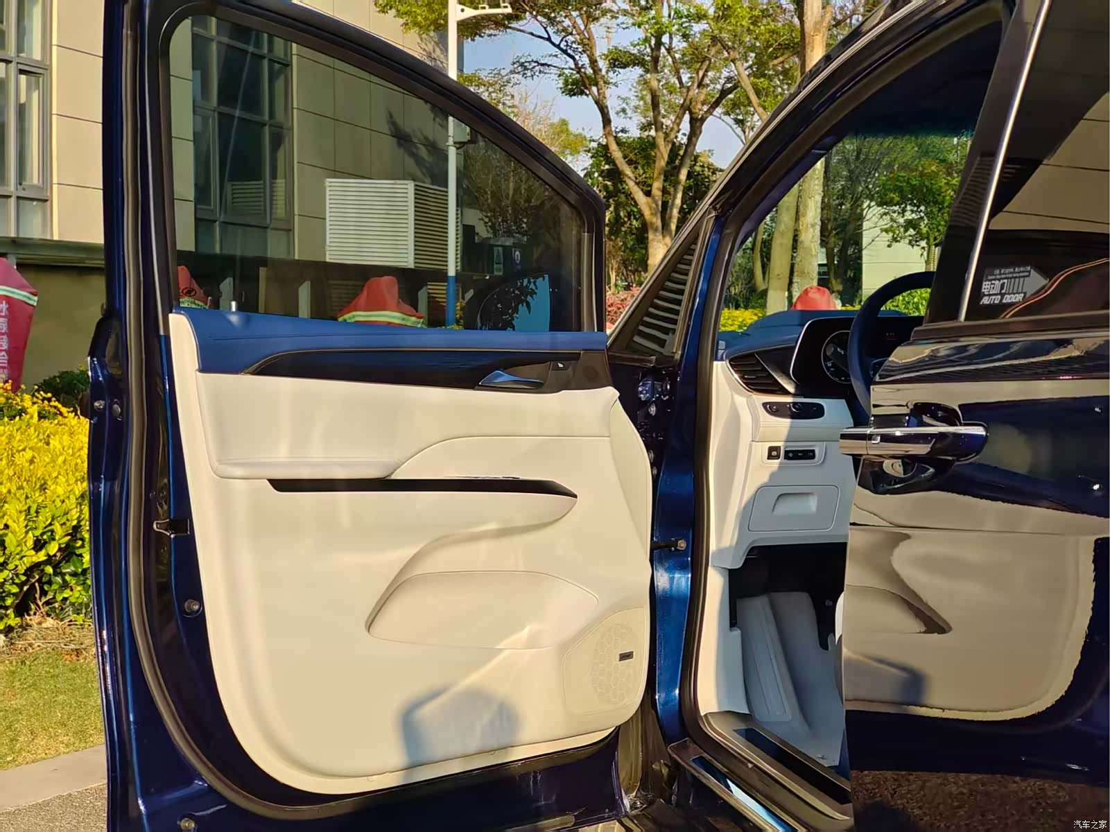 Buick GL8, 2020 13